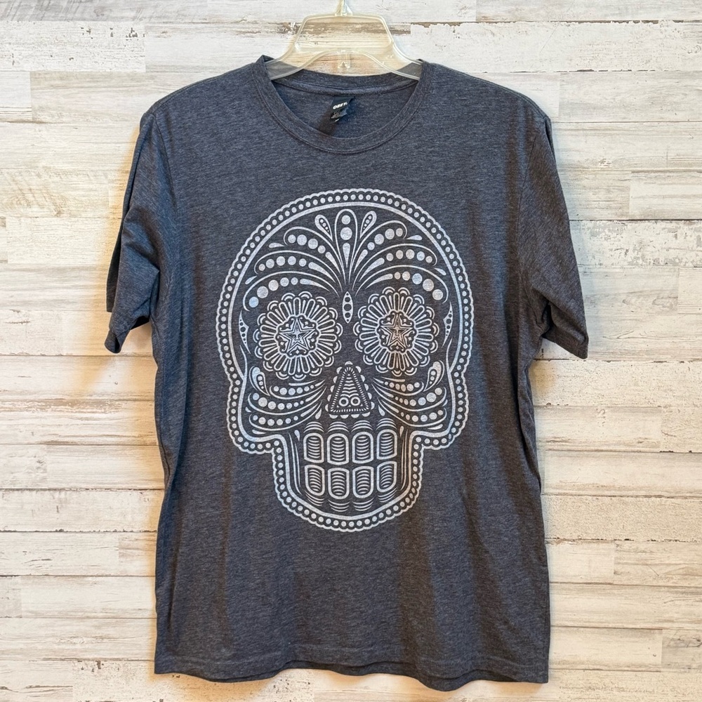 OBEY T-Shirt Size XL